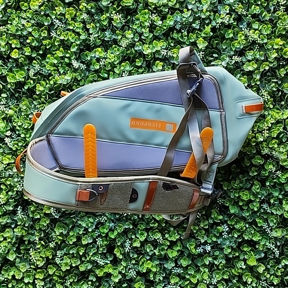 Fishpond Thunderhead Submersible Sling Bag Fishing Angling Fisherman New W/Tag - Picture 3 of 11